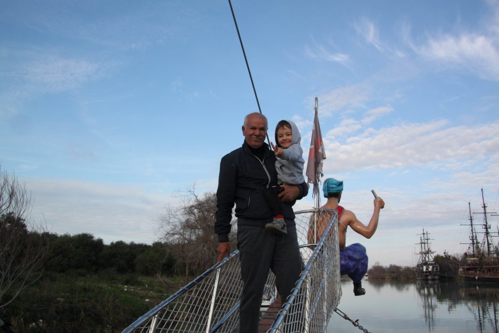 На кораблике у доброго турецкого дедушки